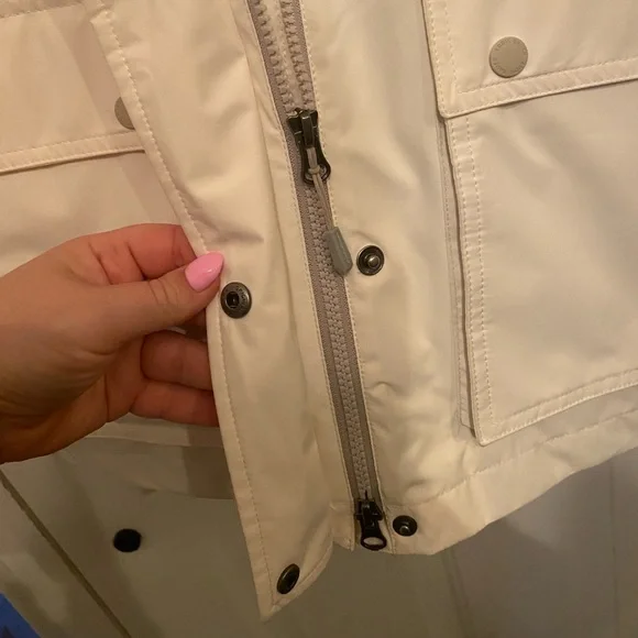 Women’s Fall Jacket - Picture 9 of 12